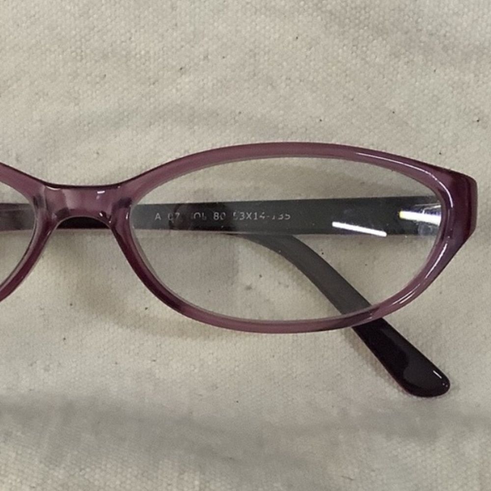 🕶 Pink/Purple Eyeglasses